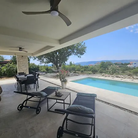 House Amora With Private Pool * Linardići