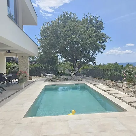 House Amora With Private Pool * Linardići